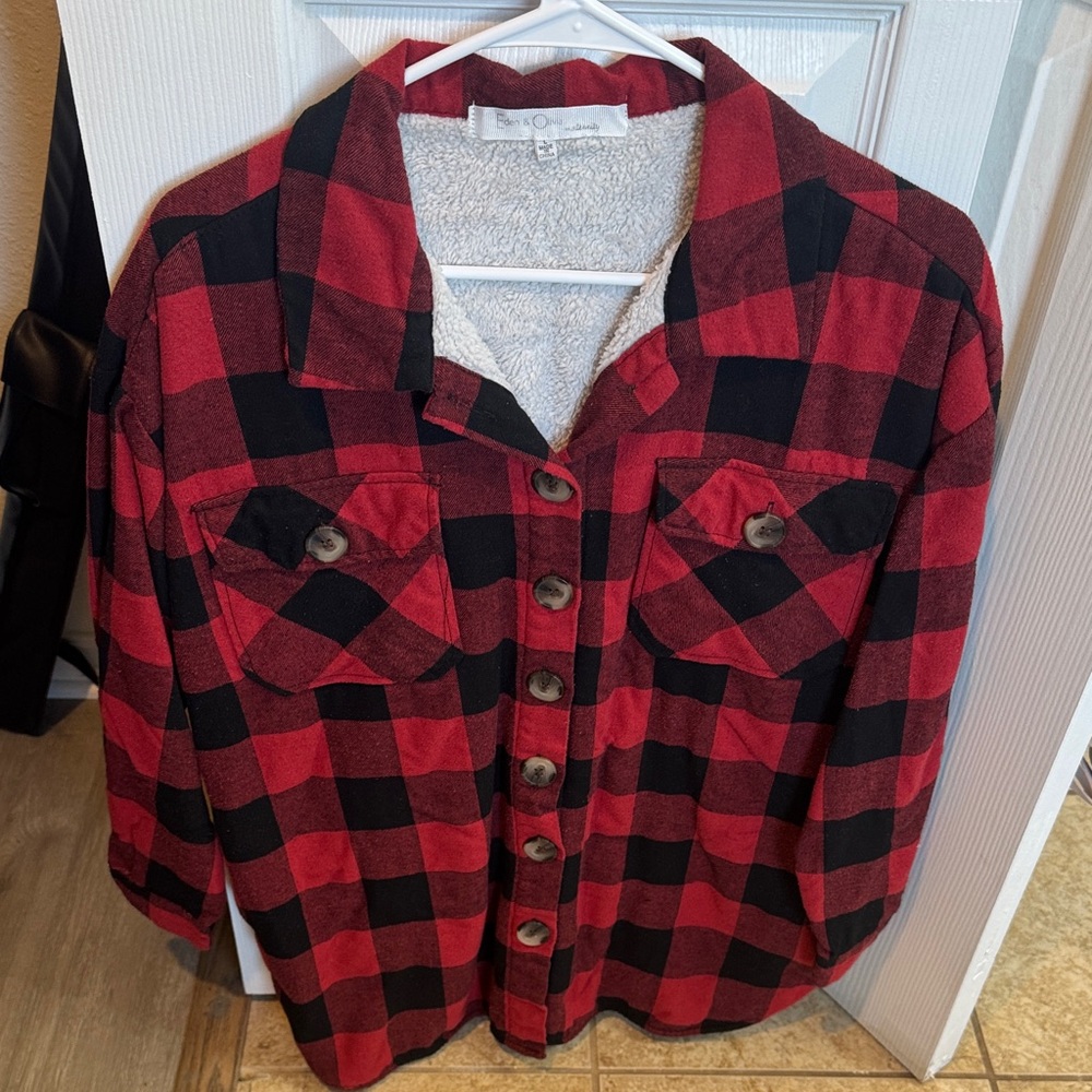 Eden & Olivia Red and Black Plaid Long Sleeve Top